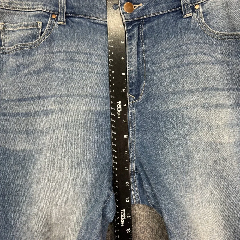 Chicos Platinum Crop Jeans‎ 1.5 Women 10 Blue Medium Wash Stretch Straight Leg